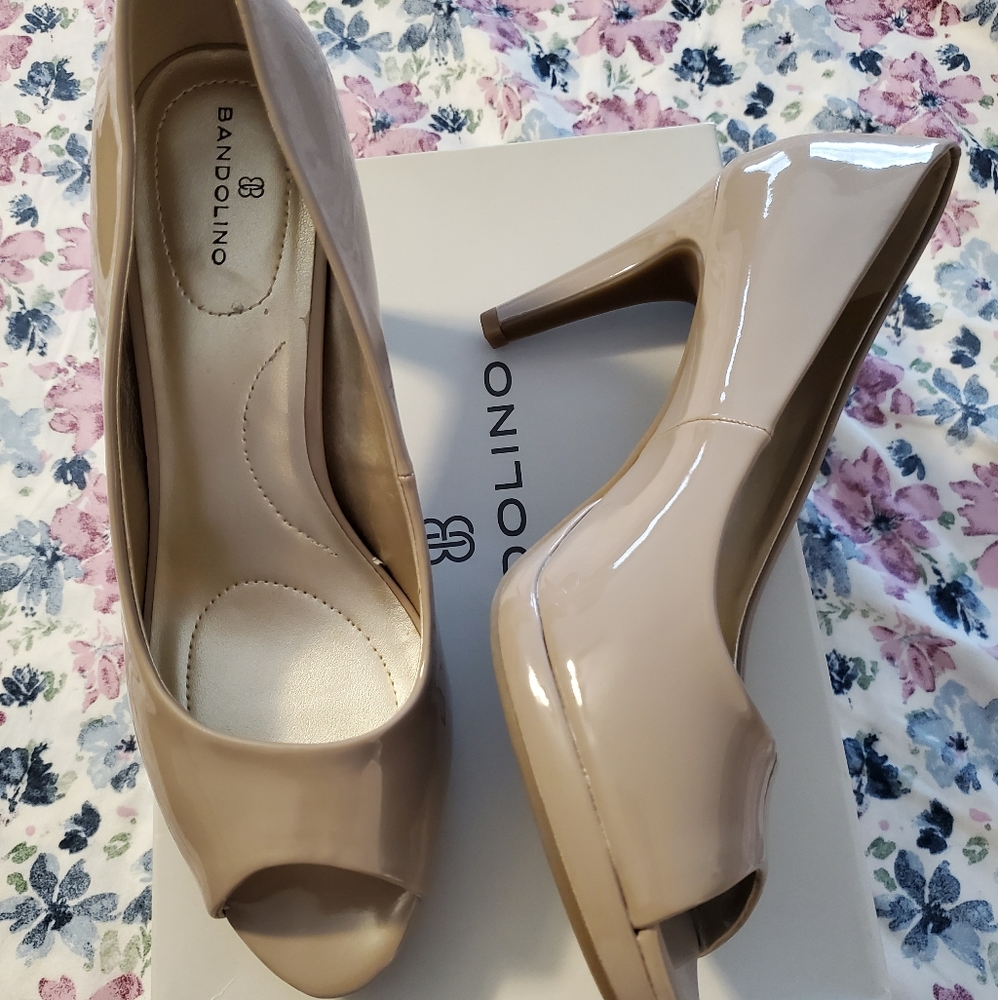 Size 8 Bandolino Heels